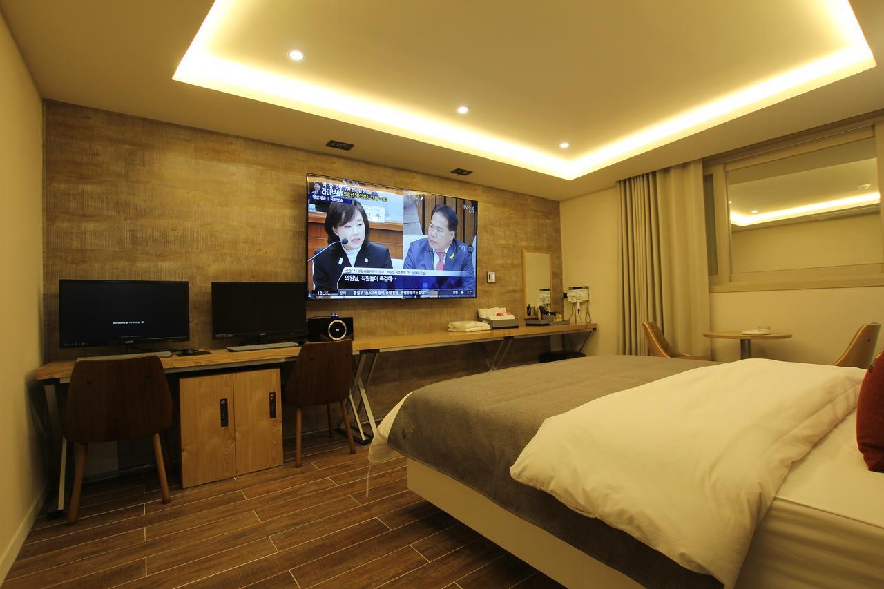 Jade Hotel أولسان المظهر الخارجي الصورة